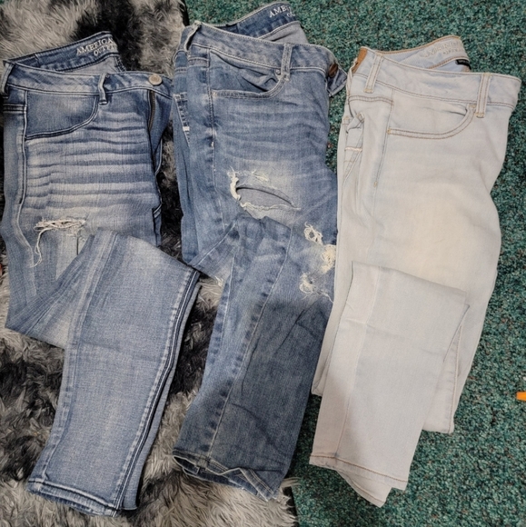Denim - Size 8 American Eagle jeggings